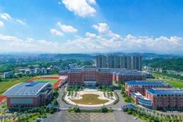 上饶卫生健康职业学院